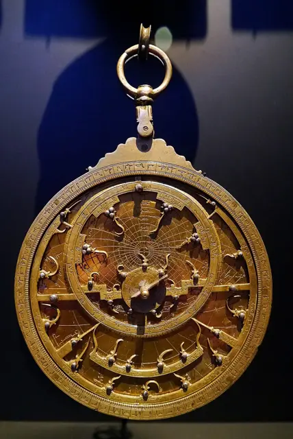 Planispheric astrolabe — تصویر رکورد ویکیداده
