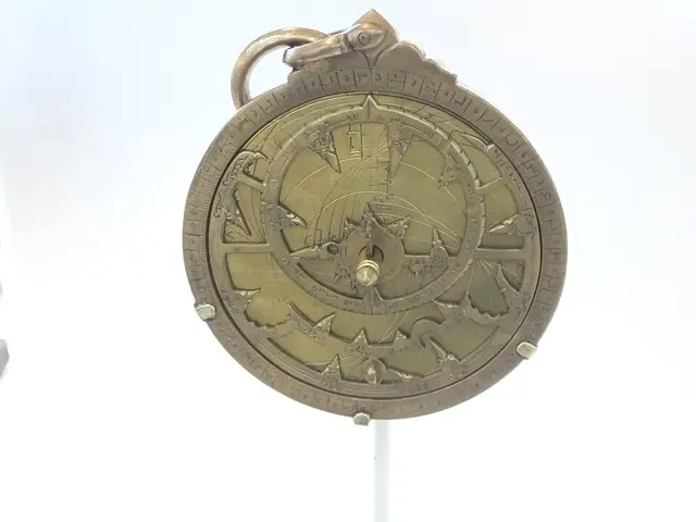 Astrolabe — تصویر رکورد ویکیداده