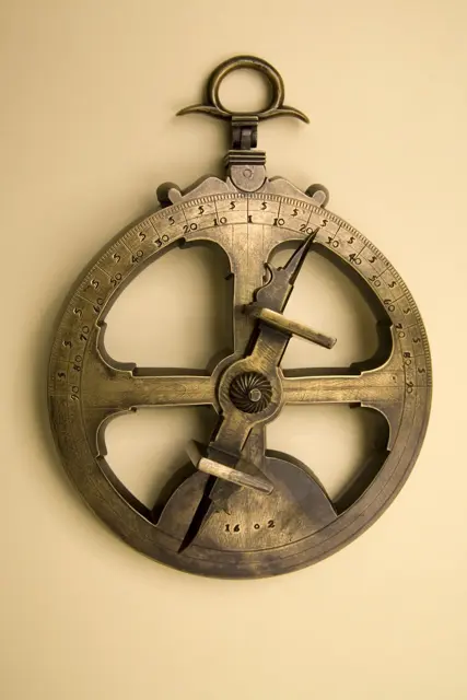 Astrolabe: Mariner's — تصویر رکورد ویکیداده