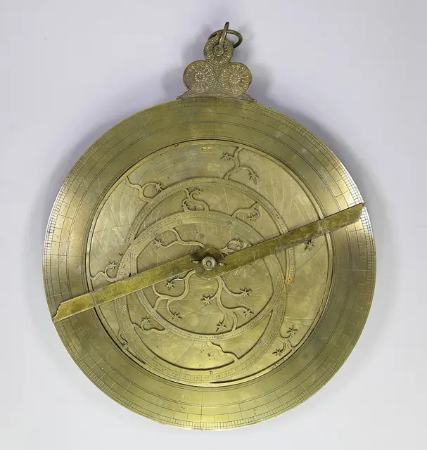 Astrolabe: Western — تصویر رکورد ویکیداده