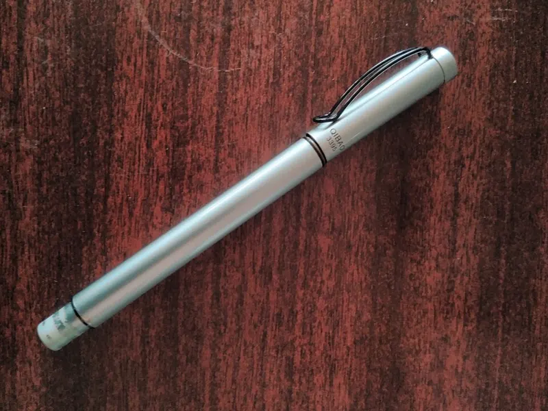 Fountain pen — تصویر رکورد ویکیداده