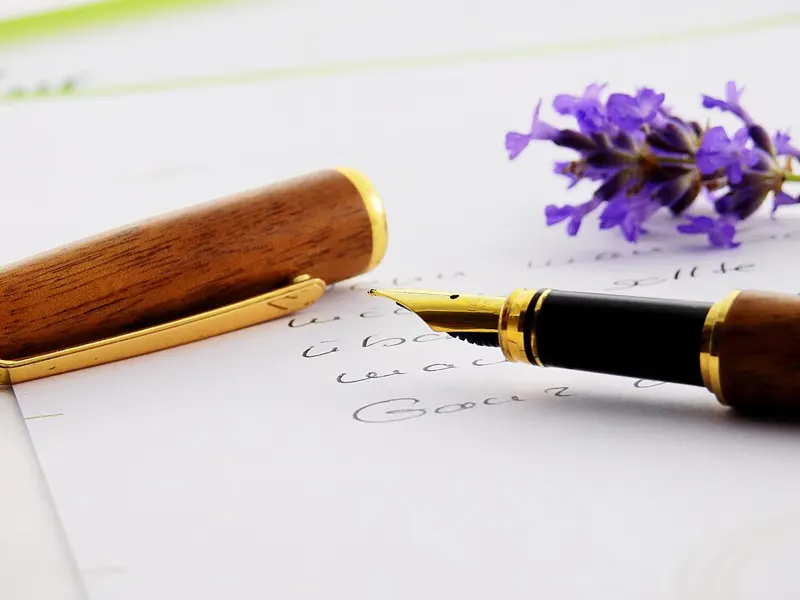 Stylo plume — تصویر رکورد ویکیداده