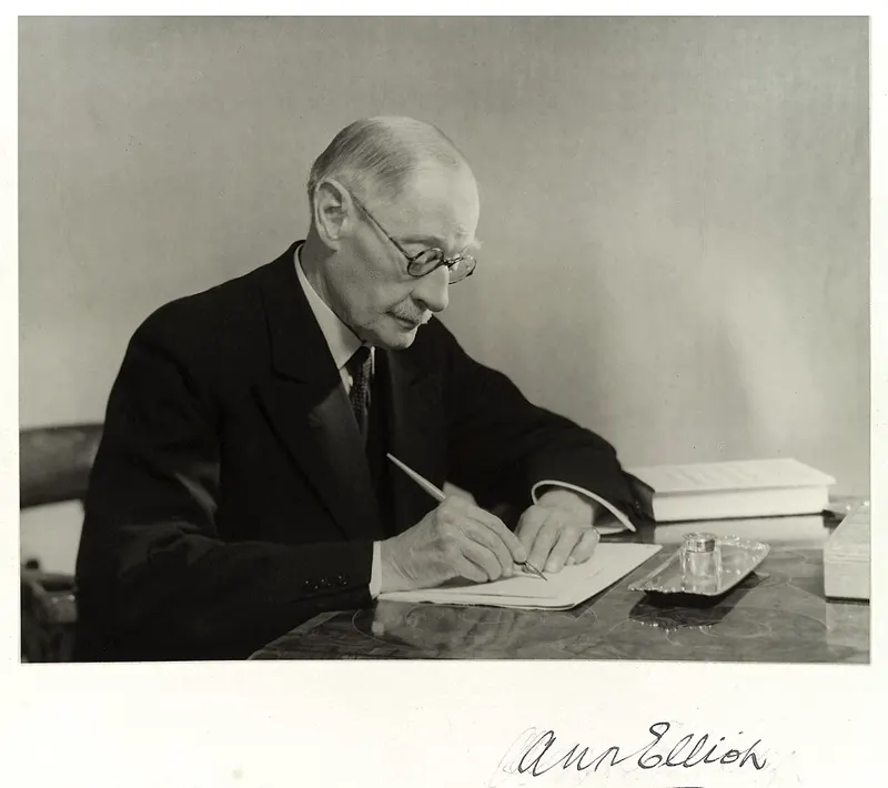 Portrait of A. N. N. Elliot — تصویر رکورد ویکیداده