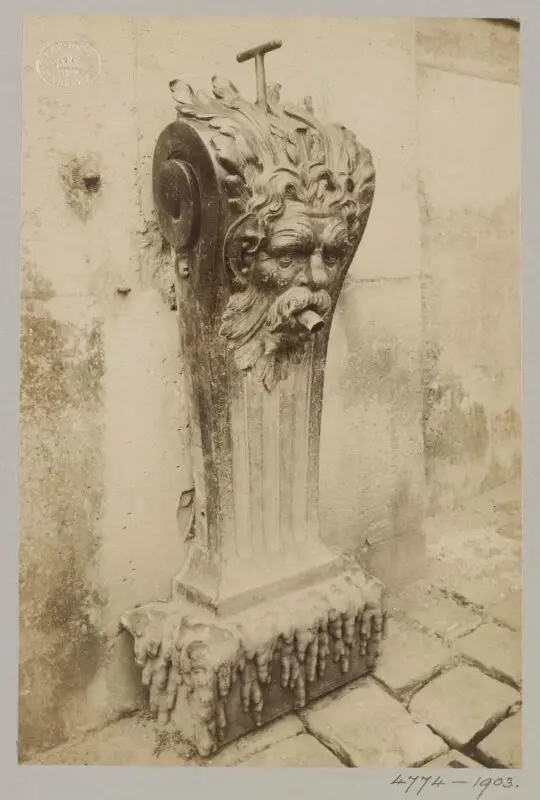 Photograph: Fountain, Versailles, France — تصویر رکورد موزهٔ ویکتوریا و آلبرت