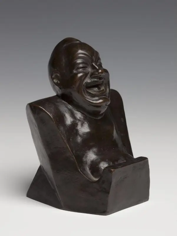 Sculpture: Caricature self portrait bust by Enrico Caruso — تصویر رکورد موزهٔ ویکتوریا و آلبرت