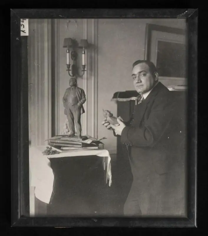 Photograph: Photograph of Enrico Caruso — تصویر رکورد موزهٔ ویکتوریا و آلبرت