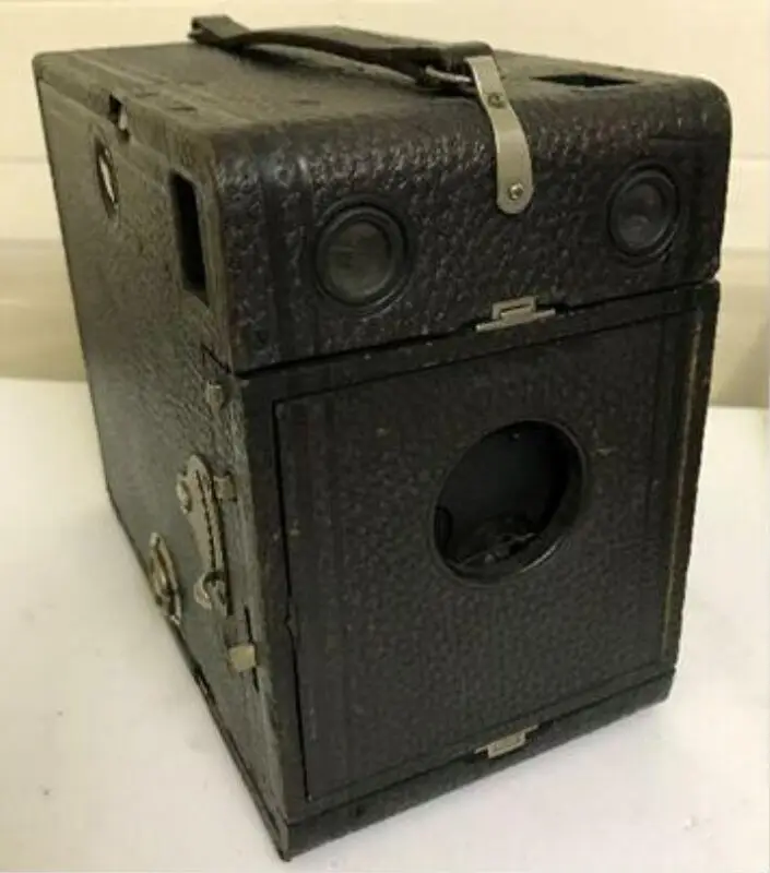 Camera — تصویر رکورد موزهٔ ویکتوریا و آلبرت