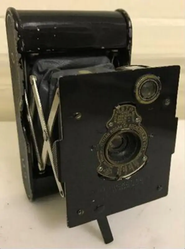 Camera — تصویر رکورد موزهٔ ویکتوریا و آلبرت