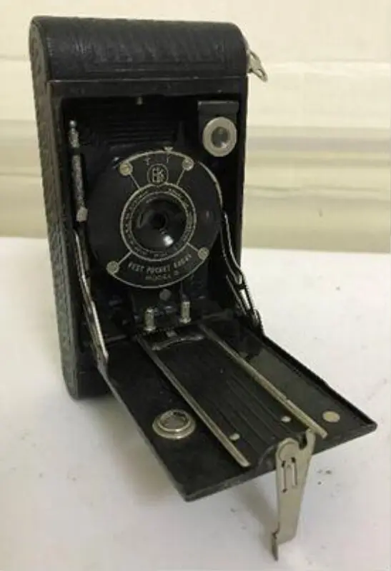 Camera — تصویر رکورد موزهٔ ویکتوریا و آلبرت