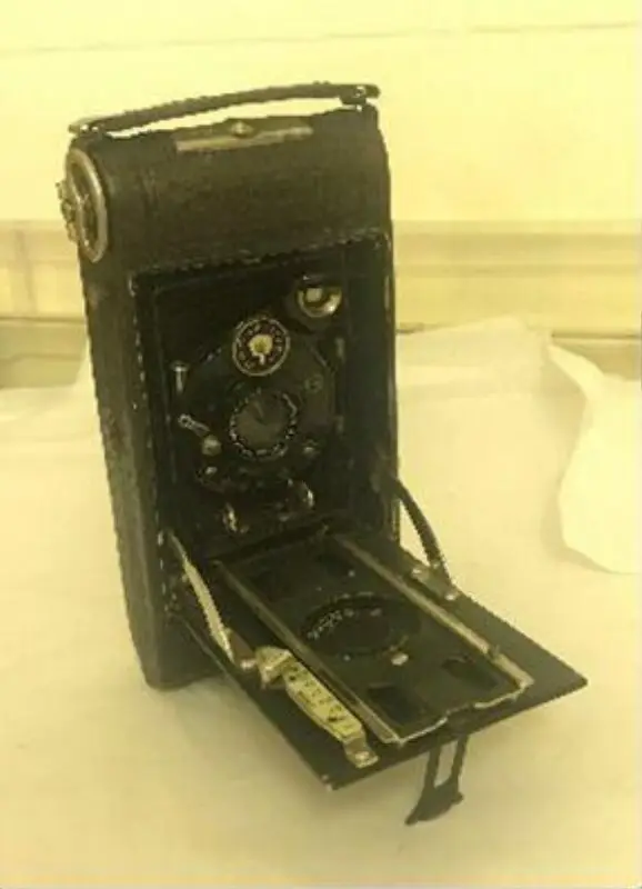 Camera — تصویر رکورد موزهٔ ویکتوریا و آلبرت