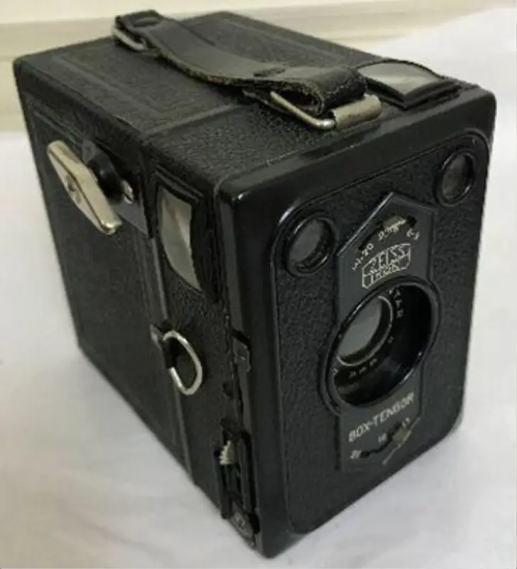 Camera — تصویر رکورد موزهٔ ویکتوریا و آلبرت
