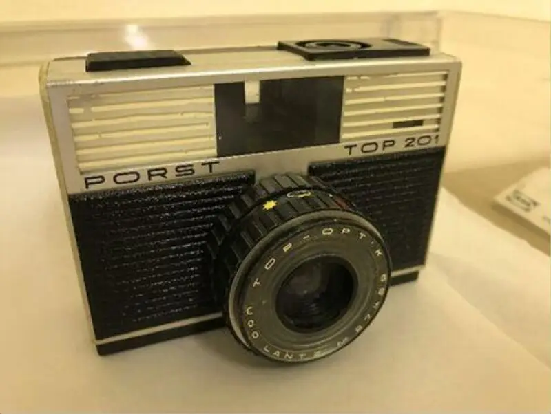 Camera — تصویر رکورد موزهٔ ویکتوریا و آلبرت