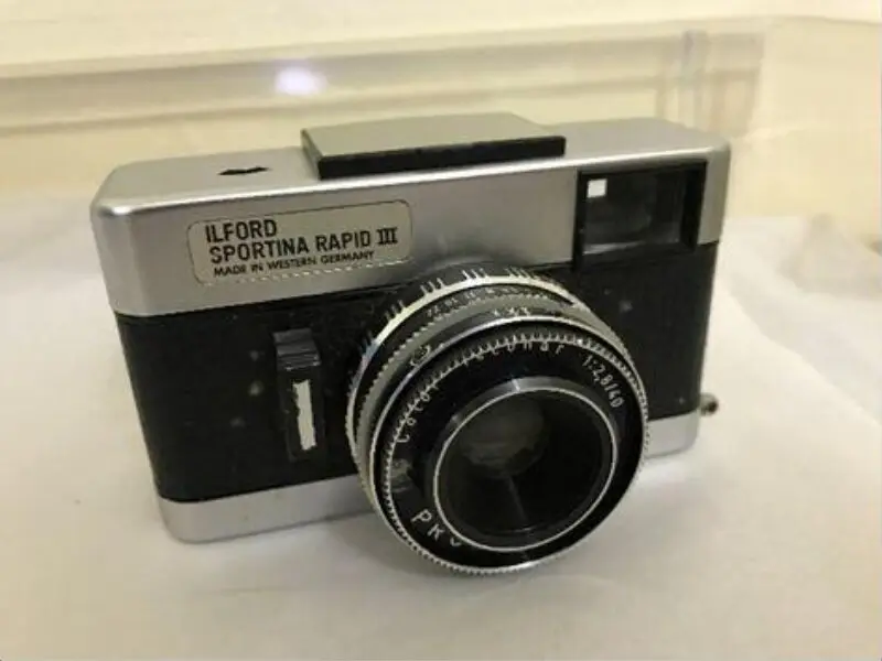 Camera — تصویر رکورد موزهٔ ویکتوریا و آلبرت