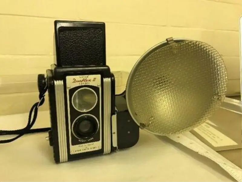 Camera — تصویر رکورد موزهٔ ویکتوریا و آلبرت