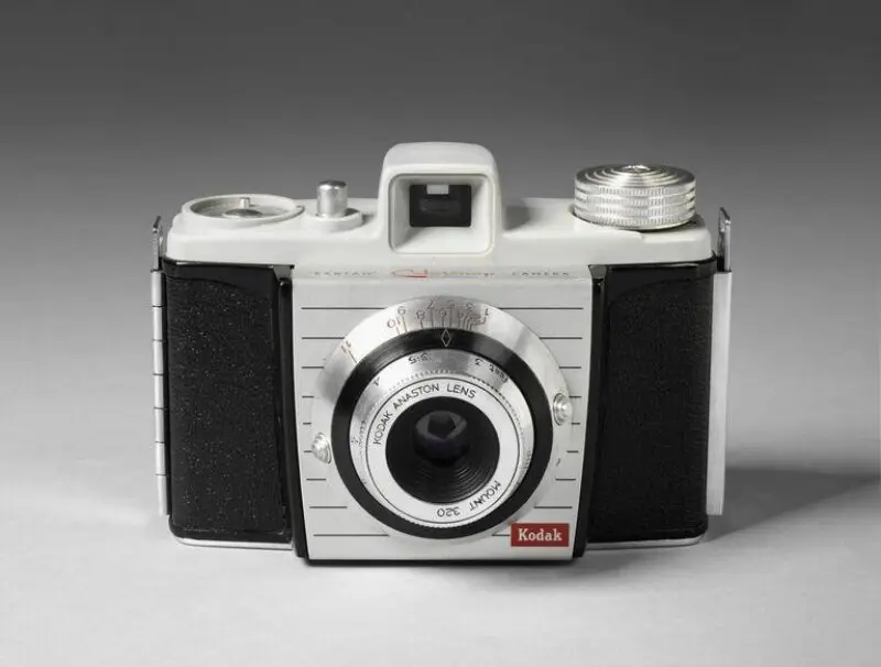Camera — تصویر رکورد موزهٔ ویکتوریا و آلبرت