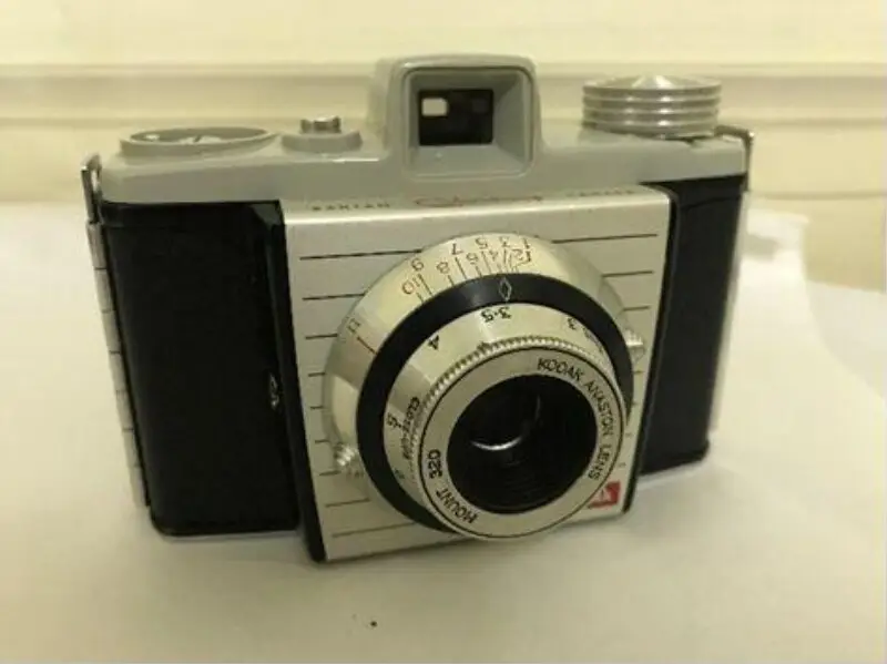 Camera — تصویر رکورد موزهٔ ویکتوریا و آلبرت