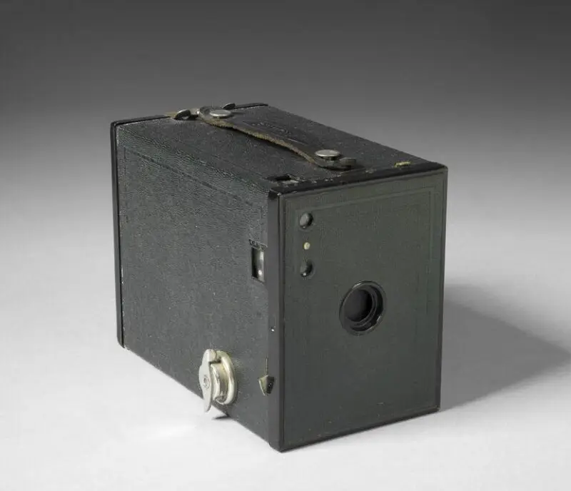 Camera — تصویر رکورد موزهٔ ویکتوریا و آلبرت