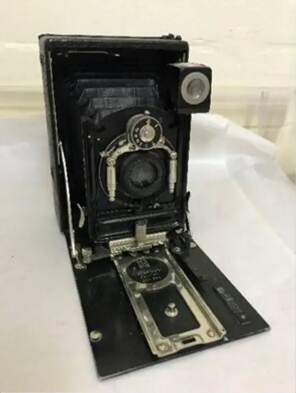 Camera — تصویر رکورد موزهٔ ویکتوریا و آلبرت