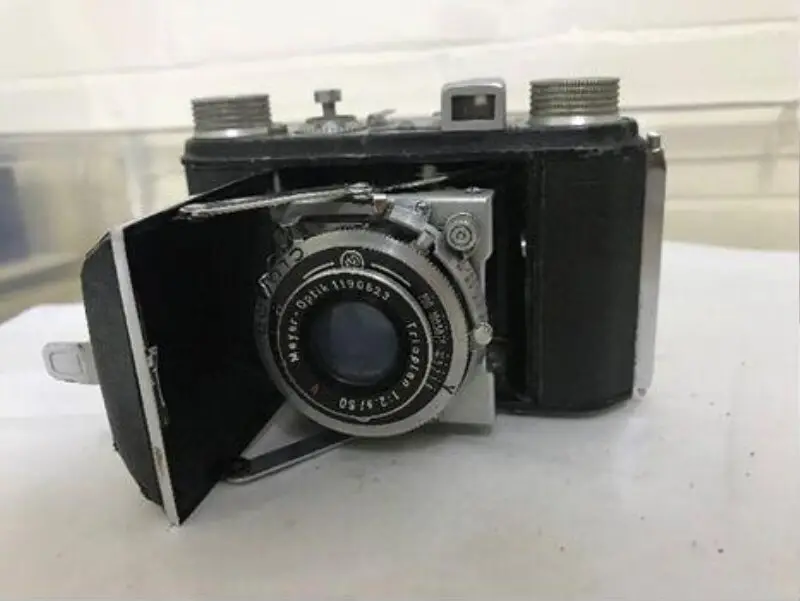 Camera — تصویر رکورد موزهٔ ویکتوریا و آلبرت