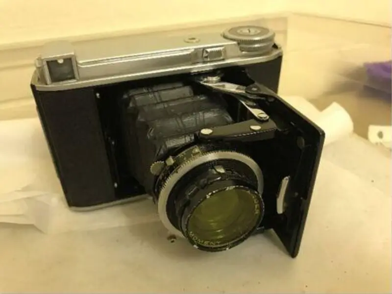 Camera — تصویر رکورد موزهٔ ویکتوریا و آلبرت