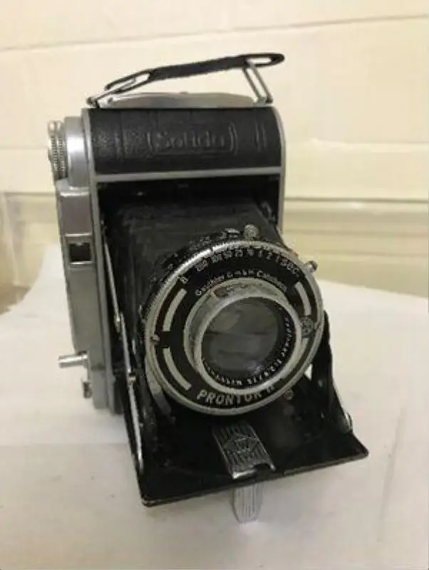Camera — تصویر رکورد موزهٔ ویکتوریا و آلبرت