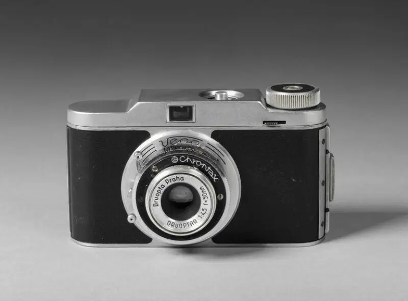 Camera — تصویر رکورد موزهٔ ویکتوریا و آلبرت