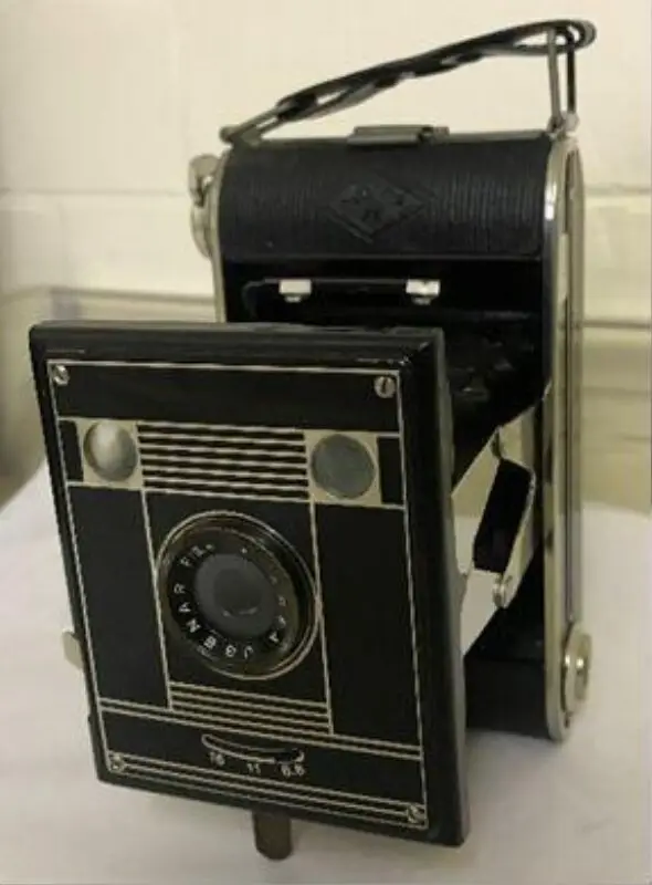 Camera — تصویر رکورد موزهٔ ویکتوریا و آلبرت