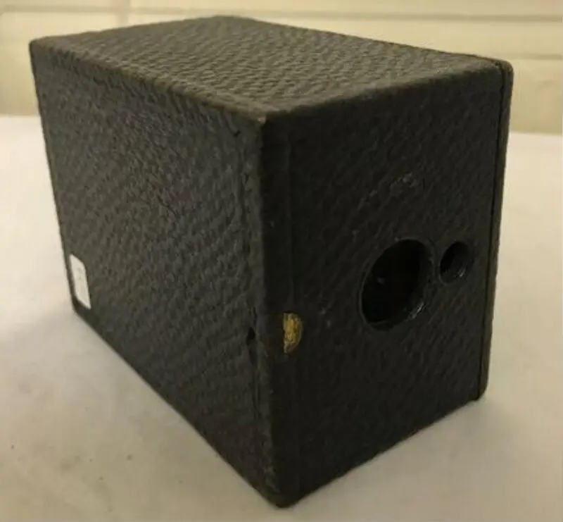 Camera — تصویر رکورد موزهٔ ویکتوریا و آلبرت