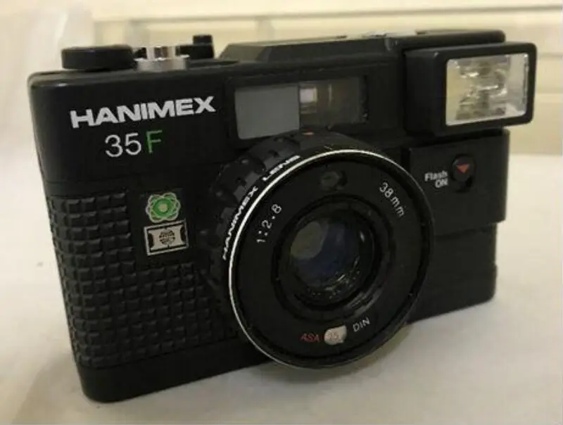 Camera — تصویر رکورد موزهٔ ویکتوریا و آلبرت
