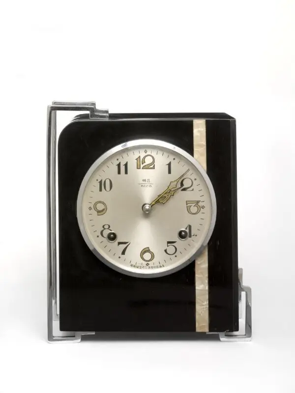 Clock — تصویر رکورد موزهٔ ویکتوریا و آلبرت