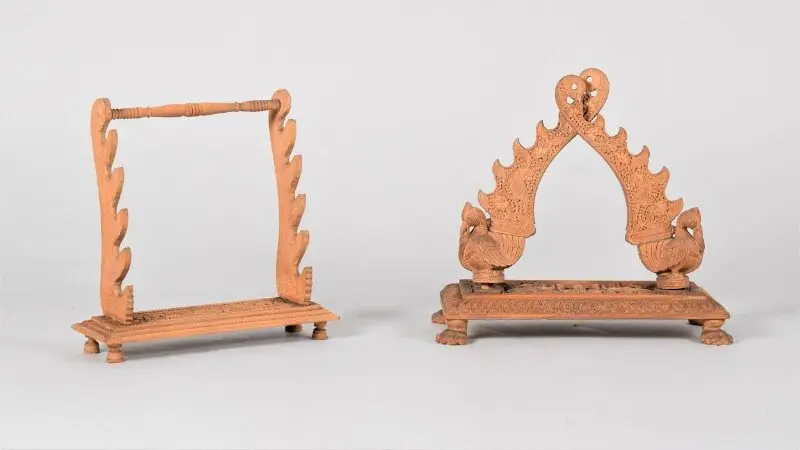 Pen stand — تصویر رکورد موزهٔ ویکتوریا و آلبرت