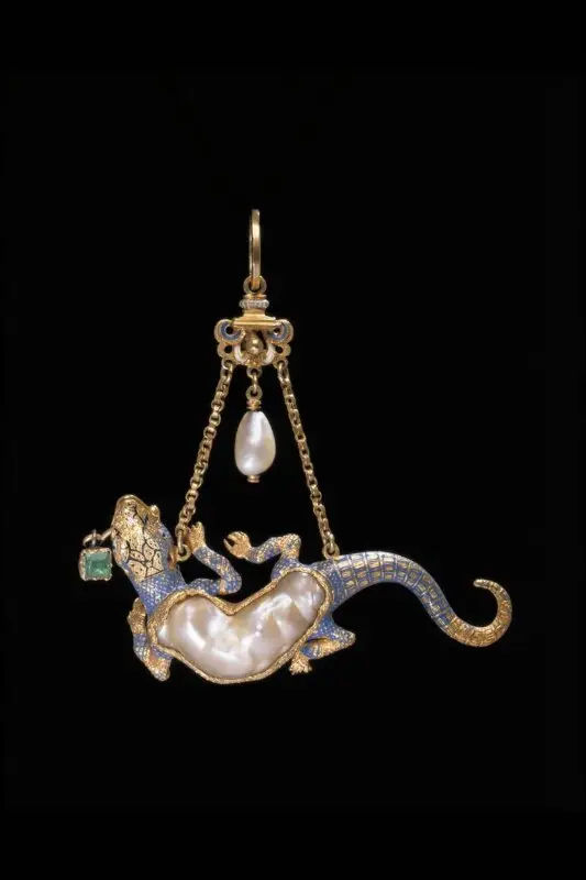 Pendant — تصویر رکورد موزهٔ ویکتوریا و آلبرت