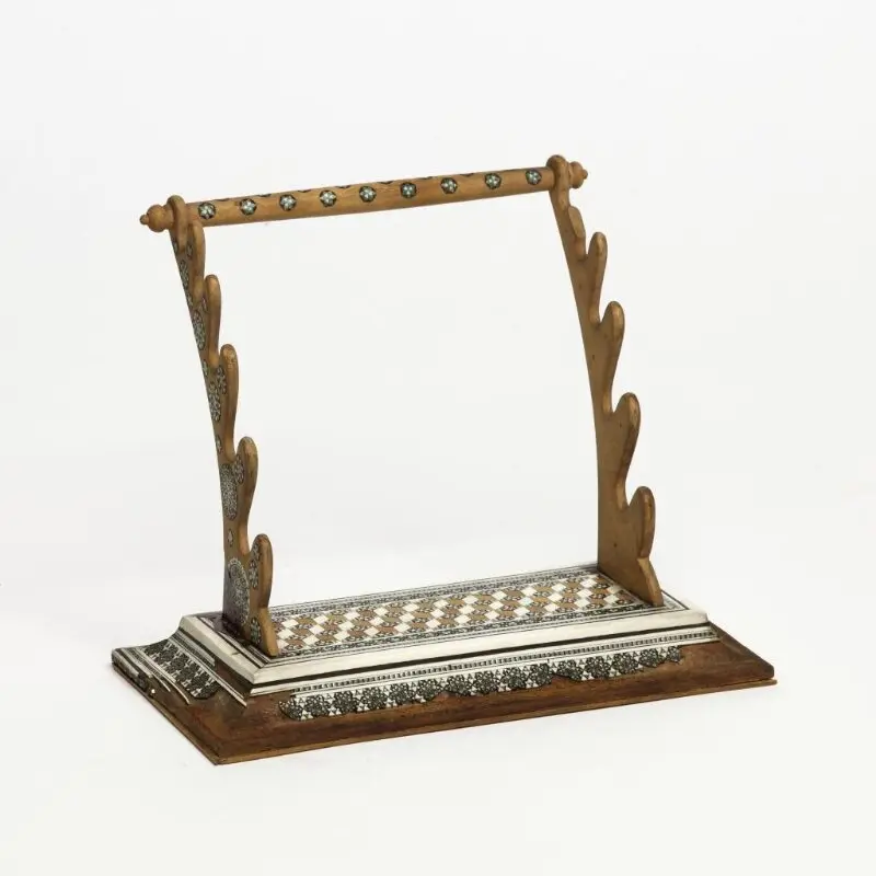 Pen rack — تصویر رکورد موزهٔ ویکتوریا و آلبرت