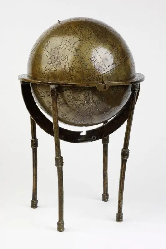Celestial globe — تصویر رکورد موزهٔ ویکتوریا و آلبرت