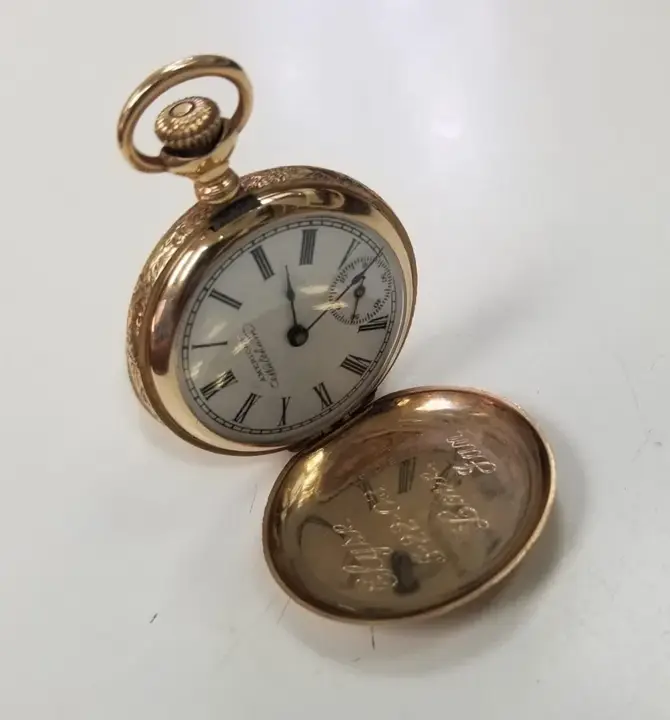 14k yellow gold American Waltham hand engraved pocket watch with white dial – 1900 — عکس ۶ از رکورد آرشیو WatchMuseum