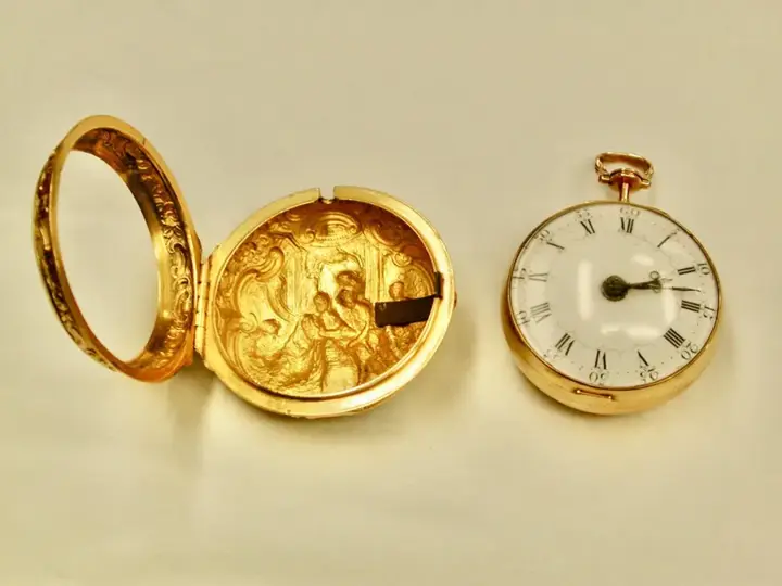 22ct Gold Repousee Pair-Cased Pocket Watch Maker Thomas Rea – 1769 — عکس ۲ از رکورد آرشیو WatchMuseum