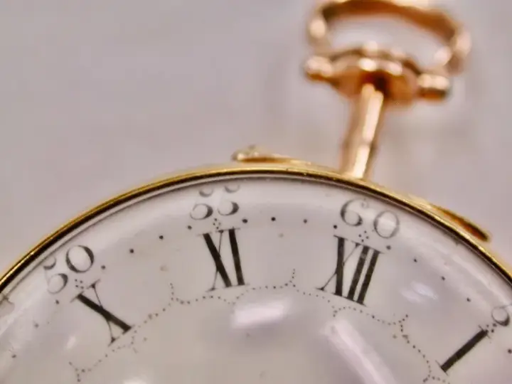 22ct Gold Repousee Pair-Cased Pocket Watch Maker Thomas Rea – 1769 — عکس ۶ از رکورد آرشیو WatchMuseum