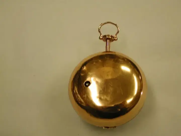 22ct Gold Repousee Pair-Cased Pocket Watch Maker Thomas Rea – 1769 — عکس ۸ از رکورد آرشیو WatchMuseum