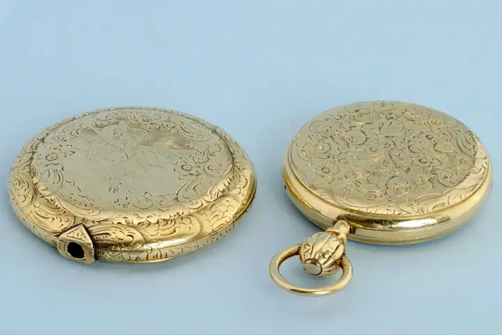 Cabriolet Gold Case Pocket Watch – Circa 1870 — عکس ۴ از رکورد آرشیو WatchMuseum