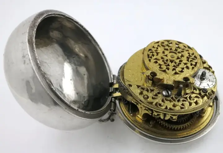 Early London verge by a good maker – C1700 — عکس ۸ از رکورد آرشیو WatchMuseum