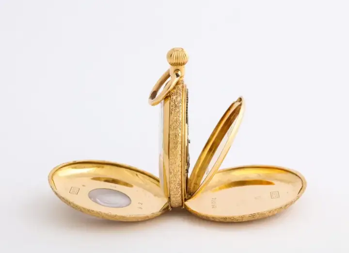 Enamelled Gold Half Hunter Pocket Watch – 1880s — عکس ۴ از رکورد آرشیو WatchMuseum