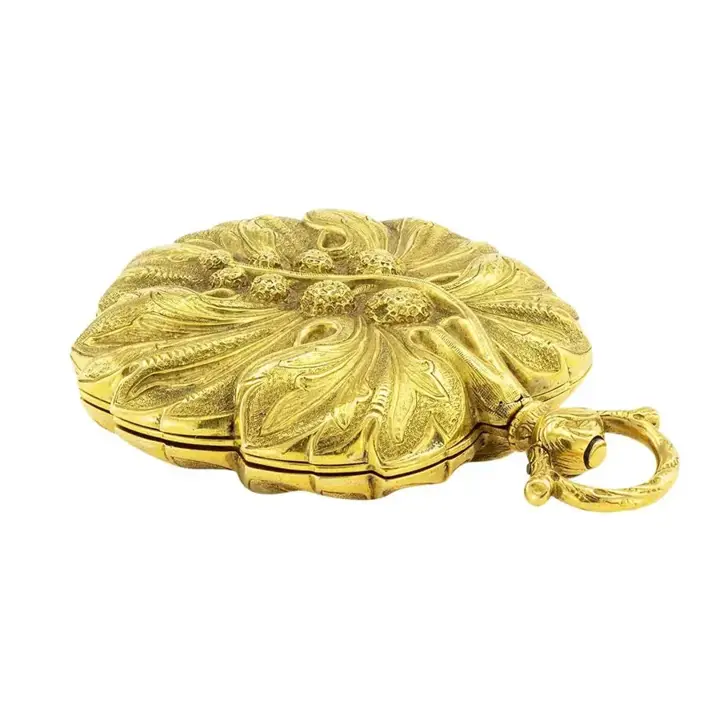 French Victorian Yellow Gold Locket Watch – 1850 — عکس ۵ از رکورد آرشیو WatchMuseum