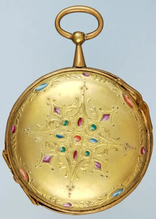 Gilt Metal and Porcelain Watch Decoration – Circa 1890 — عکس ۲ از رکورد آرشیو WatchMuseum