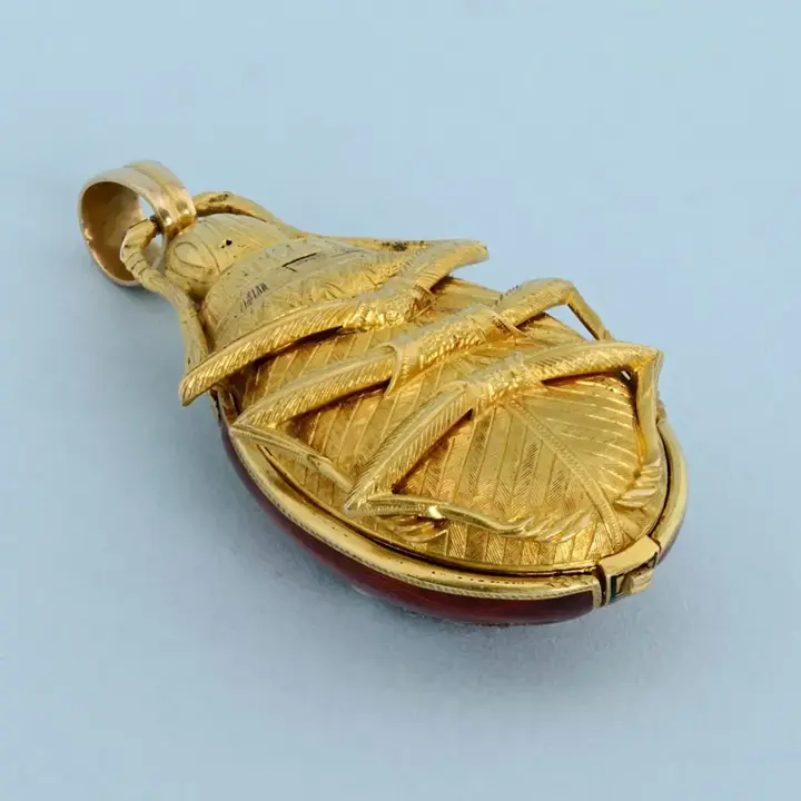 GOLD AND ENAMEL BEETLE FORM WATCH – 1880 — عکس ۵ از رکورد آرشیو WatchMuseum