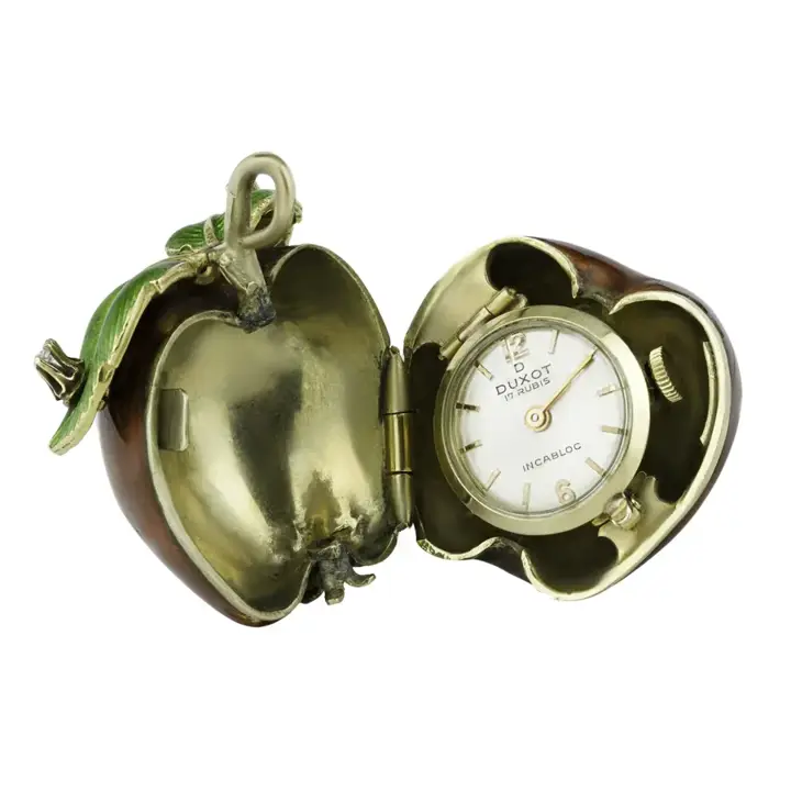 Gold & Enamel Pendant Watch – 1970 — عکس ۳ از رکورد آرشیو WatchMuseum
