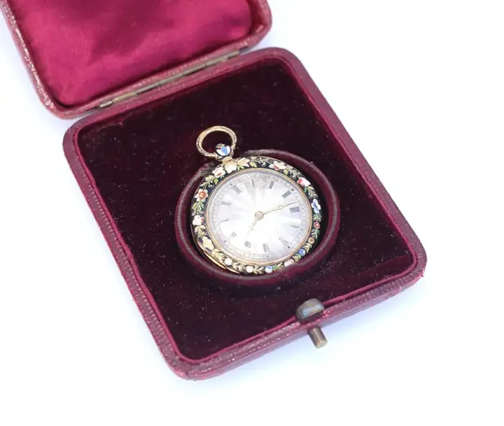 Ladies Pendant Le Roy Enamel Gold French Pocket Watch – 1890 — عکس ۳ از رکورد آرشیو WatchMuseum