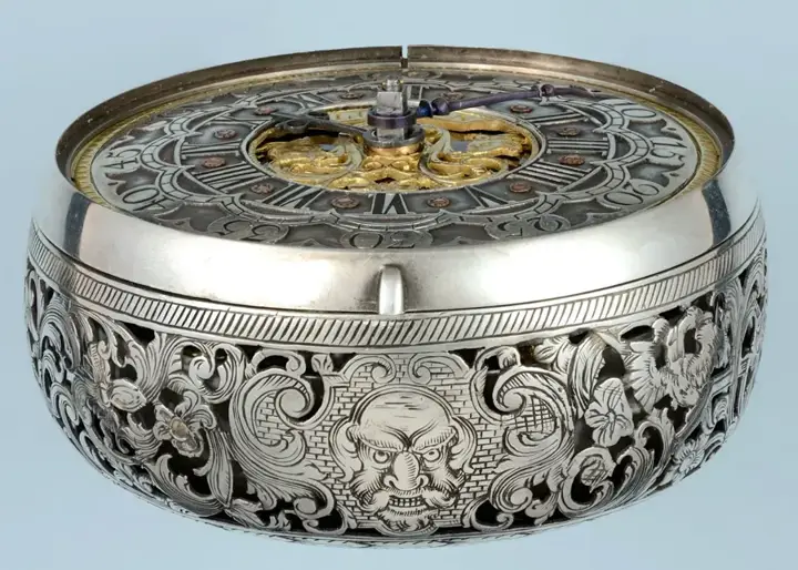 EARLY AUTOMATON REPEATER – 1710 — عکس ۴ از رکورد آرشیو WatchMuseum