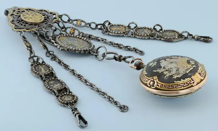 GOLD DECORATED WATCH AND CHATELAINE – 1760 — عکس ۷ از رکورد آرشیو WatchMuseum