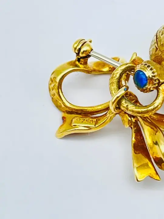 Unique Ebel Brooch Watch 18k Yellow Gold – 1980 — عکس ۵ از رکورد آرشیو WatchMuseum